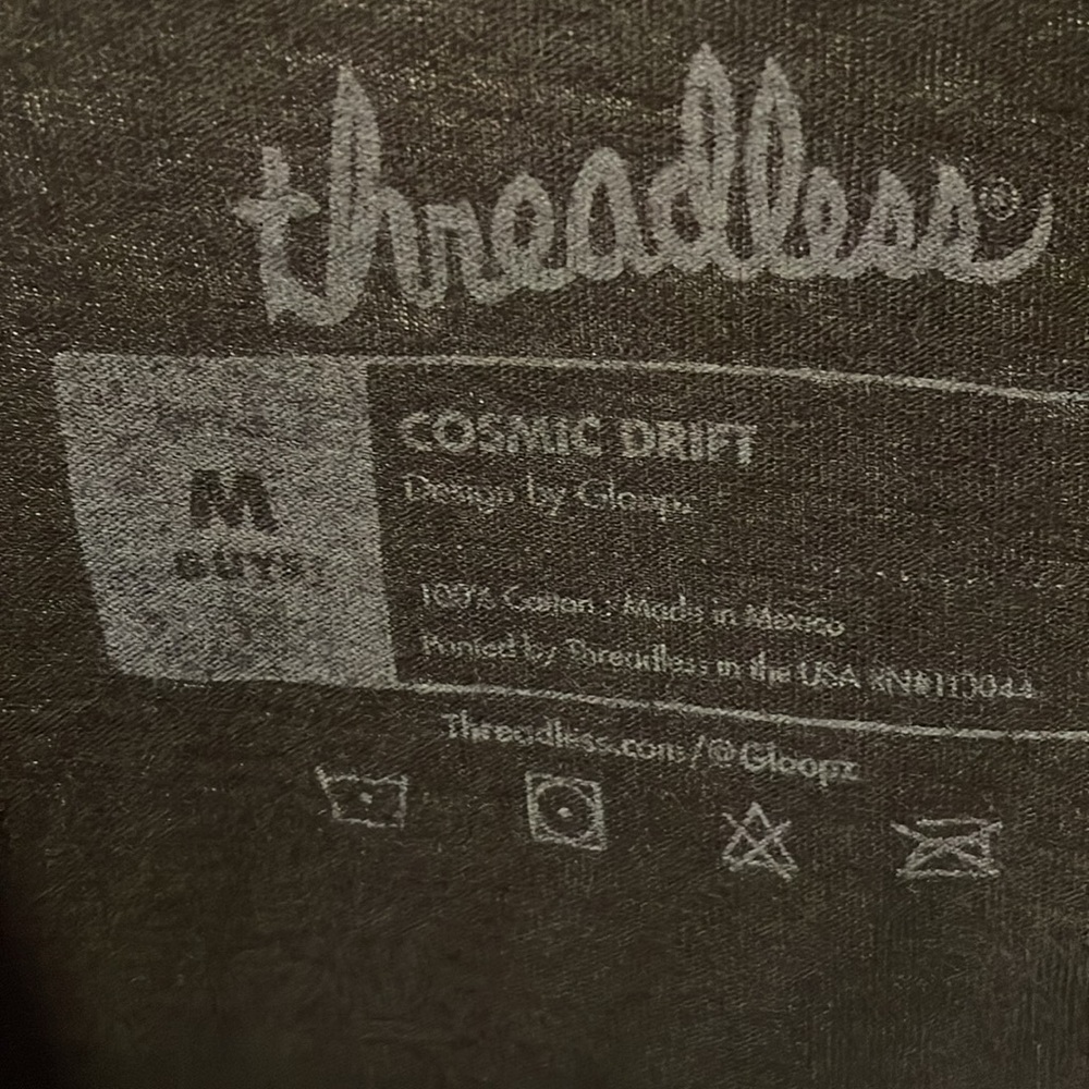 Men’s Tee - Picture 3 of 5